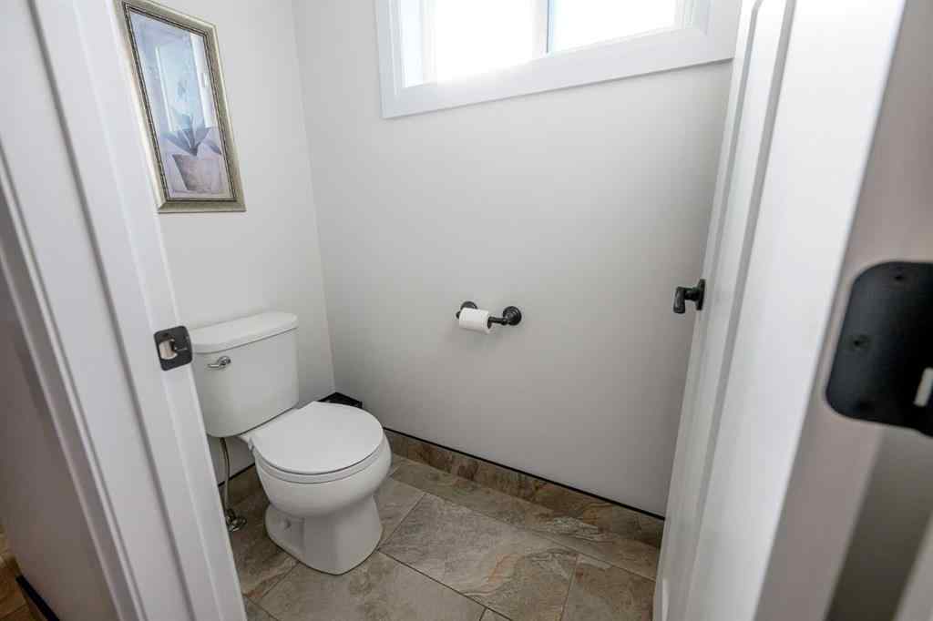 MLS® A2264500 - 11210 Belgrave Road  in Carriage Lane Estates Rural Grande Prairie No. 1, County of, Residential