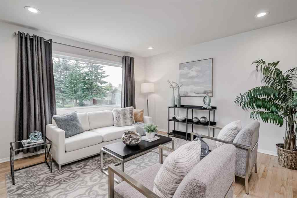 MLS® A2264506 - 52 Hogarth Crescent SW in Haysboro Calgary, Residential