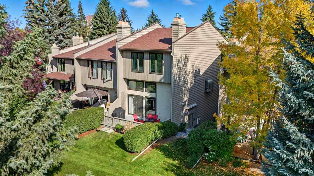 MLS® A2264508 - 3839 Point Mckay Road NW in Point McKay Calgary, Residential