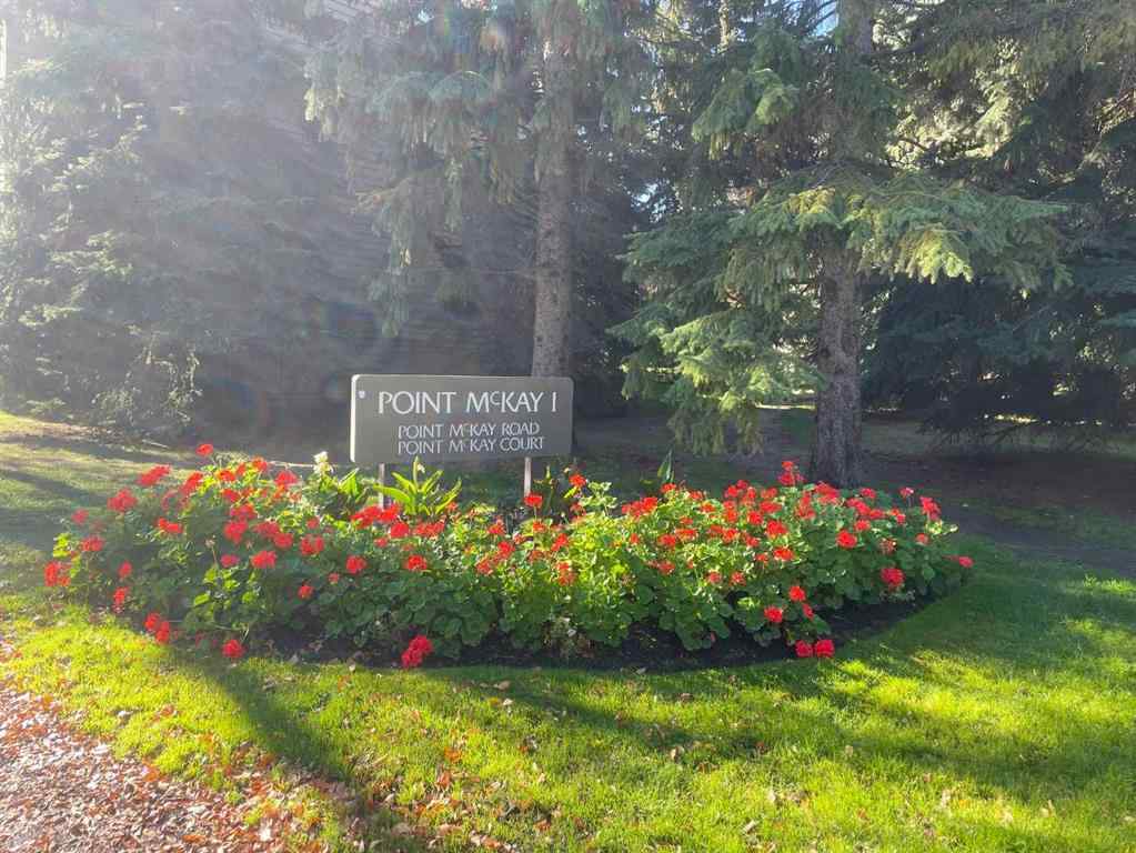 MLS® A2264508 - 3839 Point Mckay Road NW in Point McKay Calgary, Residential