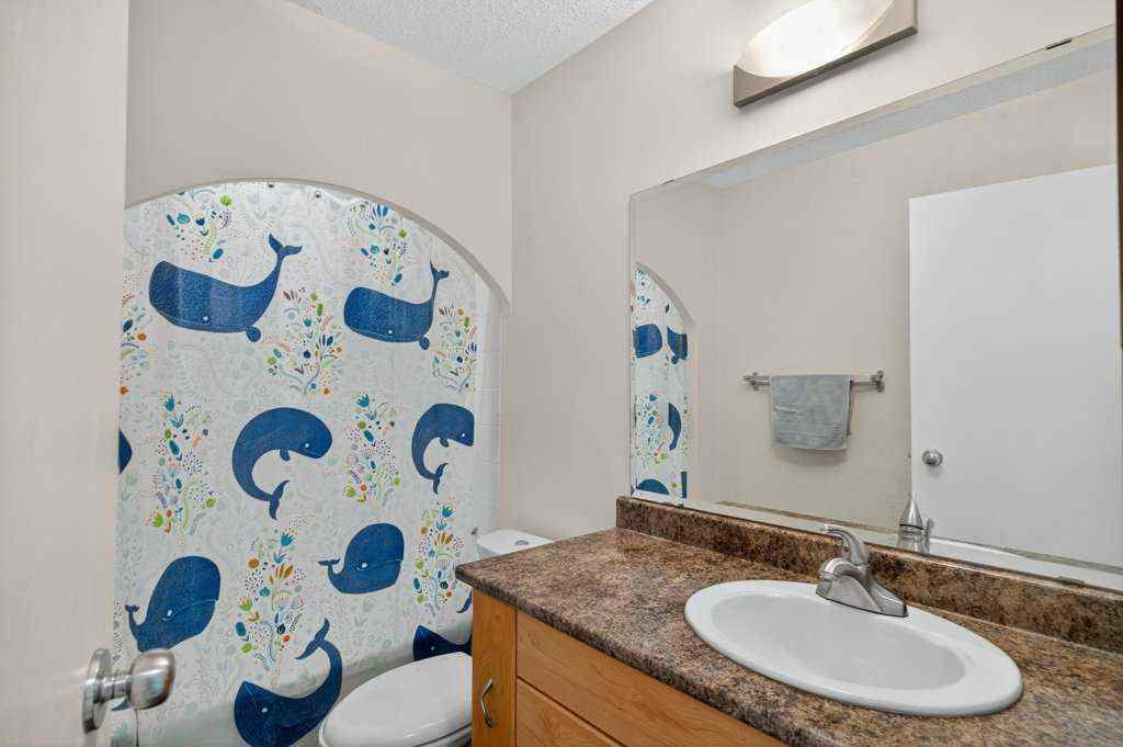 MLS® A2264508 - 3839 Point Mckay Road NW in Point McKay Calgary, Residential