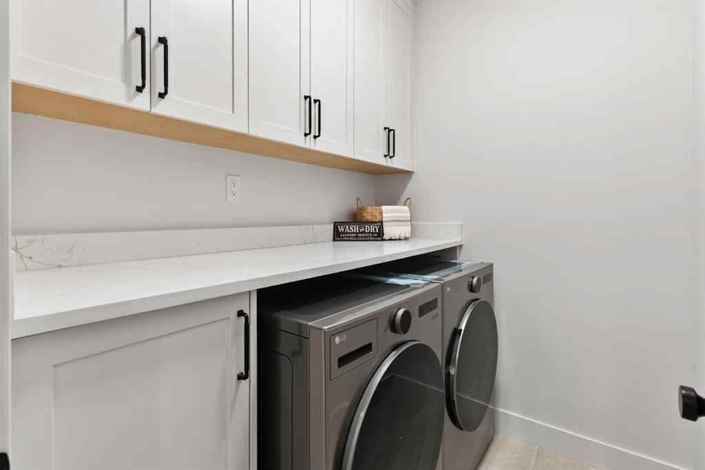 MLS® A2264509 - 7722 46 Avenue NW in Bowness Calgary, Residential