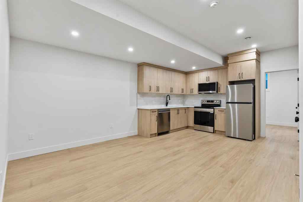 MLS® A2264509 - 7722 46 Avenue NW in Bowness Calgary, Residential