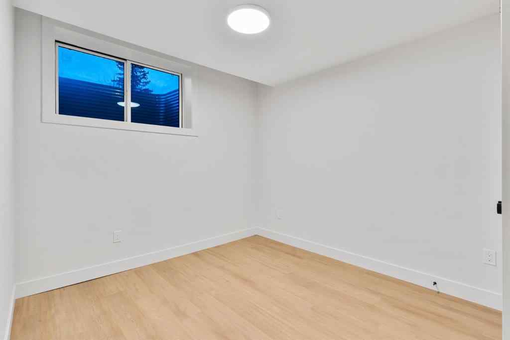 MLS® A2264509 - 7722 46 Avenue NW in Bowness Calgary, Residential