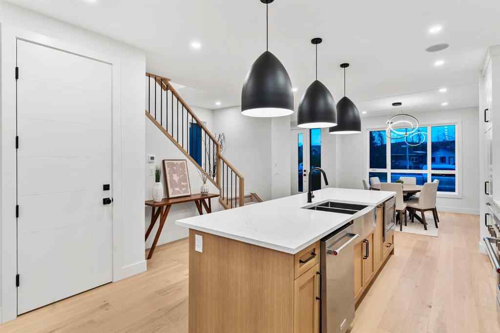 MLS® A2264509 - 7722 46 Avenue NW in Bowness Calgary, Residential