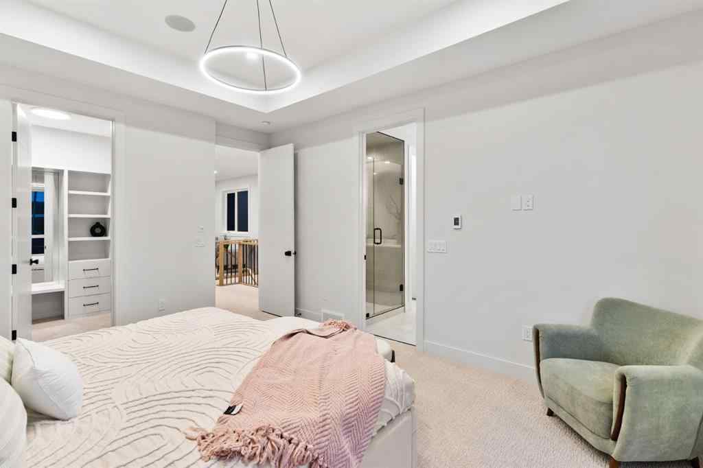 MLS® A2264509 - 7722 46 Avenue NW in Bowness Calgary, Residential