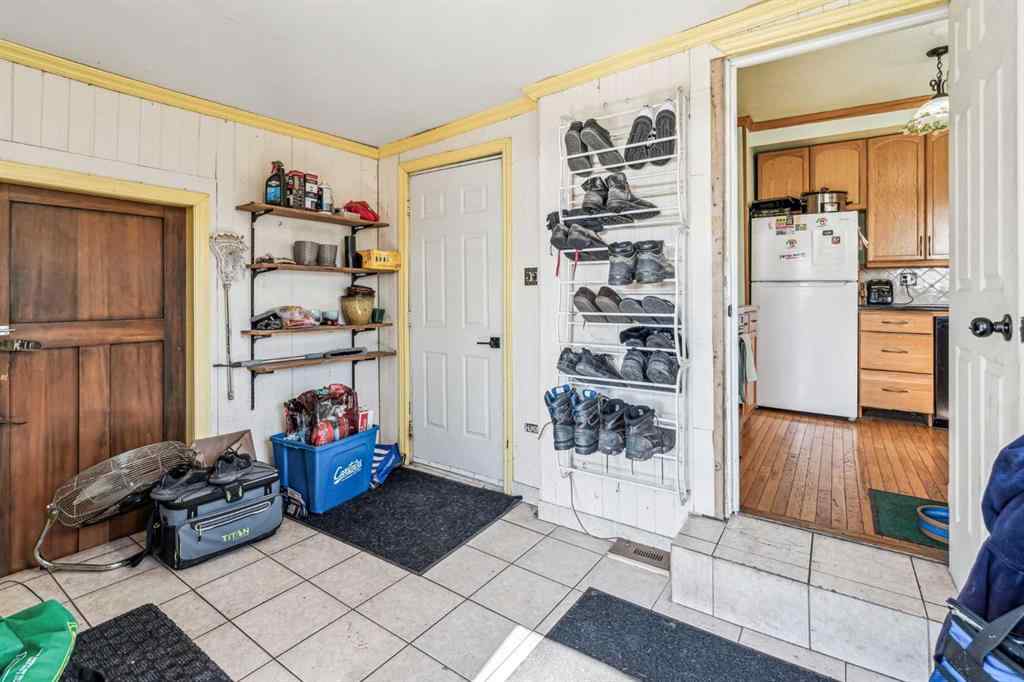 MLS® A2264510 - 663 10 Avenue S in NONE Carstairs, Residential