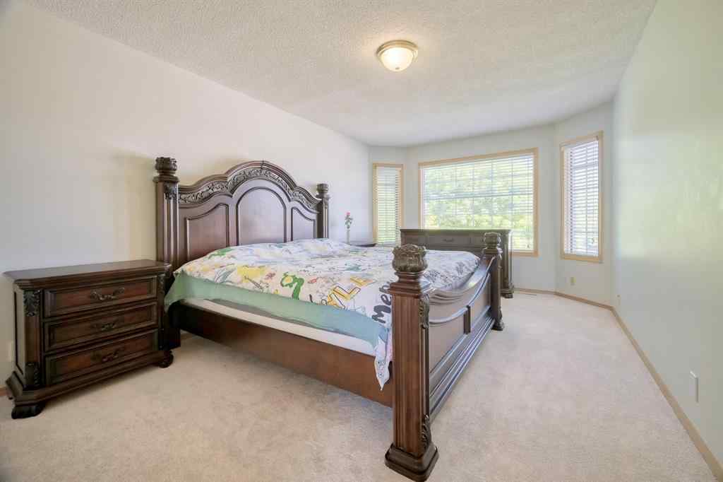 MLS® A2264514 - 47 Hampshire Grove NW in Hamptons Calgary, Residential