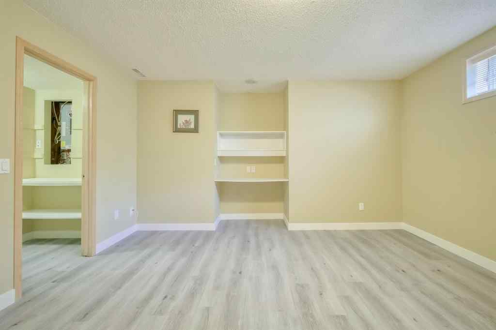 MLS® A2264514 - 47 Hampshire Grove NW in Hamptons Calgary, Residential