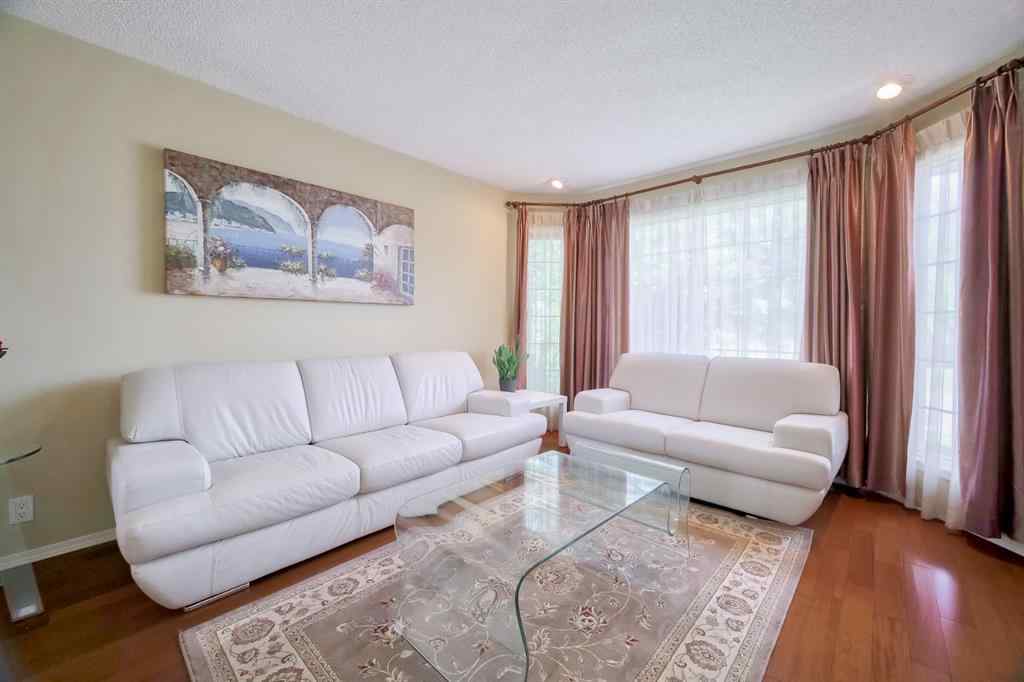 MLS® A2264514 - 47 Hampshire Grove NW in Hamptons Calgary, Residential