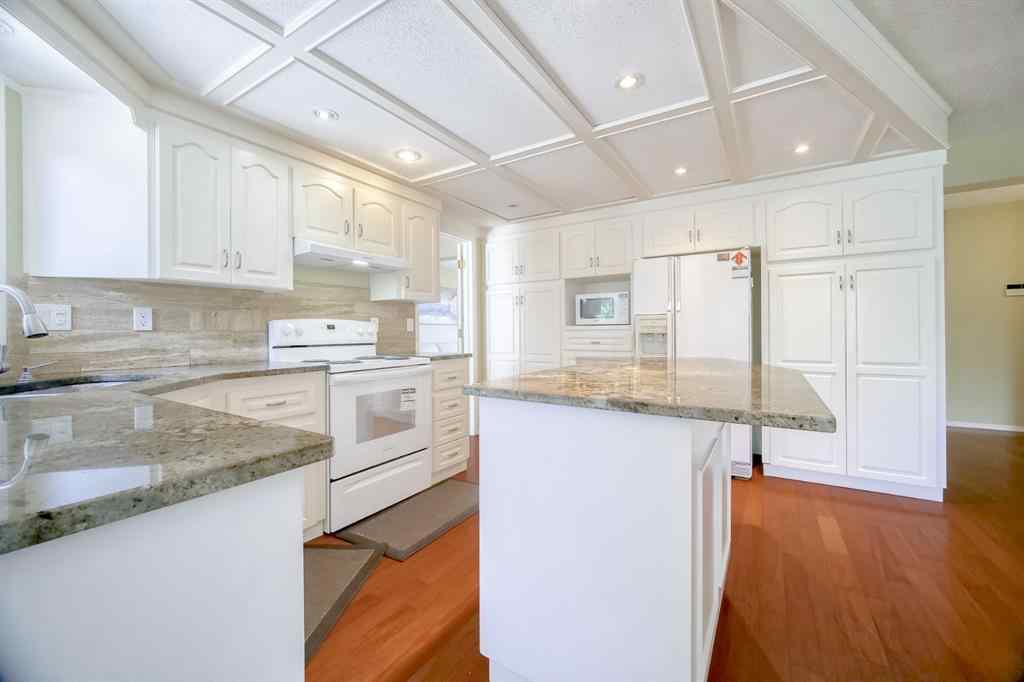 MLS® A2264514 - 47 Hampshire Grove NW in Hamptons Calgary, Residential