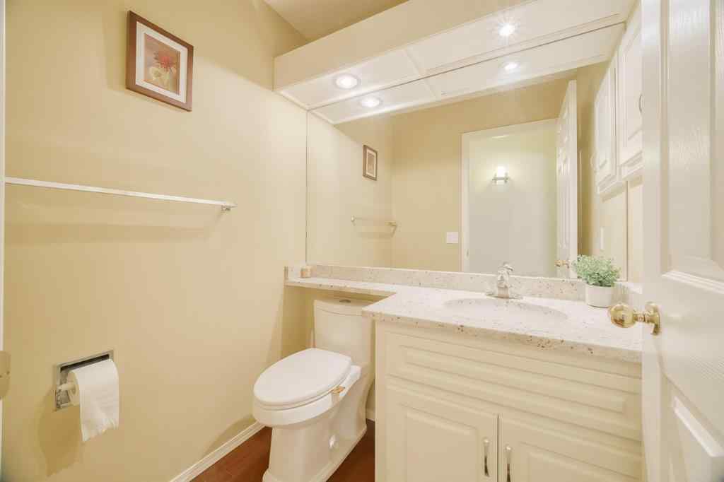 MLS® A2264514 - 47 Hampshire Grove NW in Hamptons Calgary, Residential