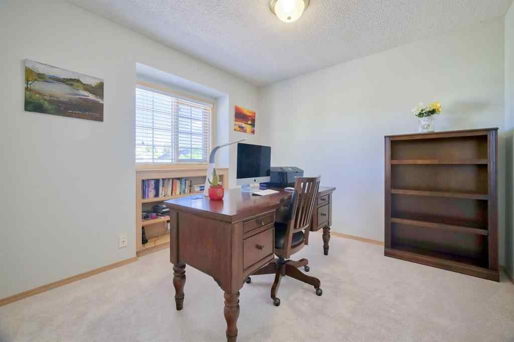 MLS® A2264514 - 47 Hampshire Grove NW in Hamptons Calgary, Residential