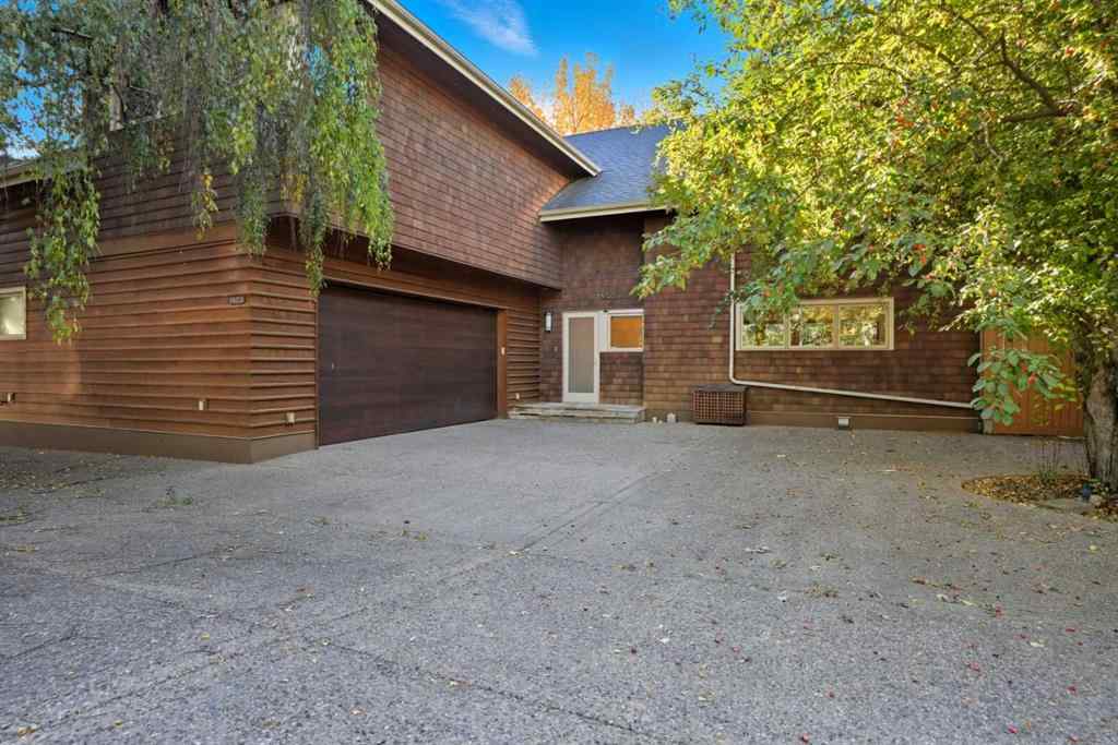 MLS® A2264516 - 1403 Beverley Place SW in Bel-Aire Calgary, Residential