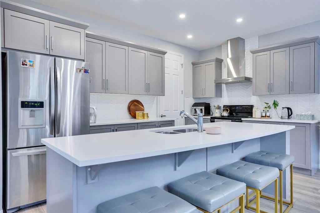 MLS® A2264517 - 59 Osborne Common SW in South Windsong Airdrie, Residential