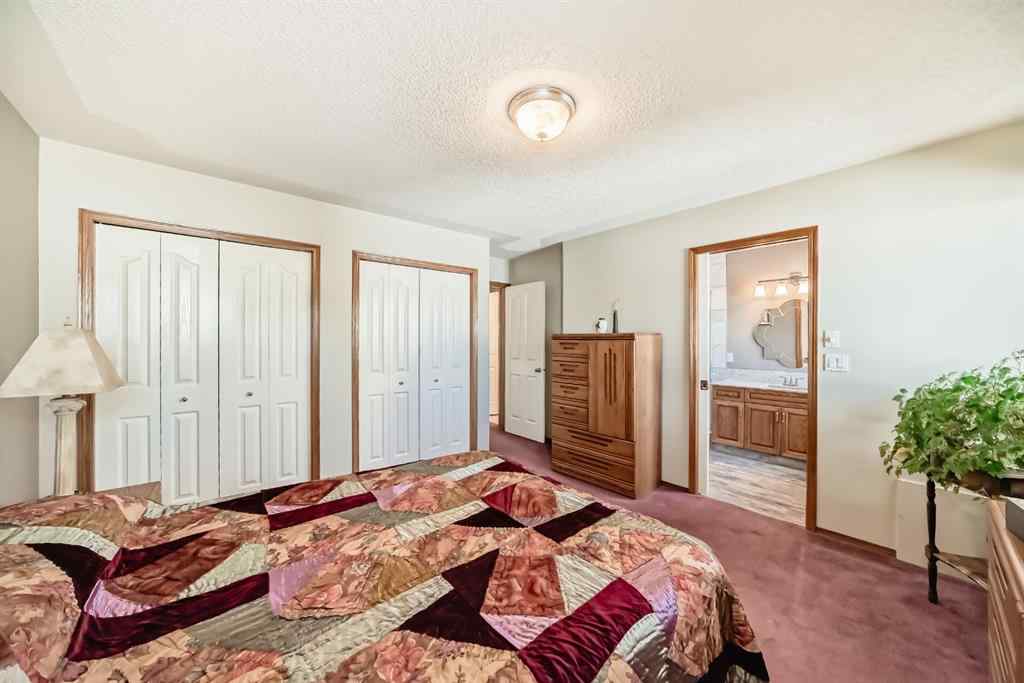 MLS® A2264522 - 152 Quigley Drive  in West Terrace Cochrane, Residential