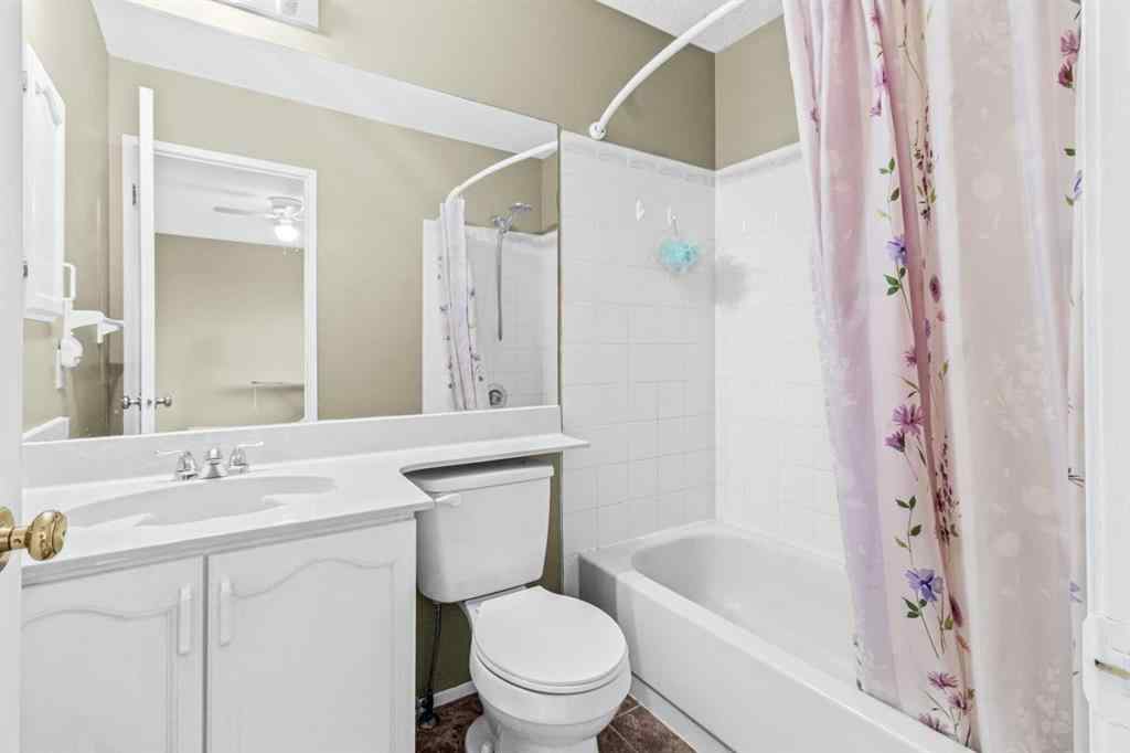 MLS® A2264523 - 265 Fresno Place NE in Monterey Park Calgary, Residential