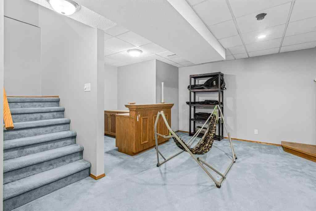 MLS® A2264523 - 265 Fresno Place NE in Monterey Park Calgary, Residential