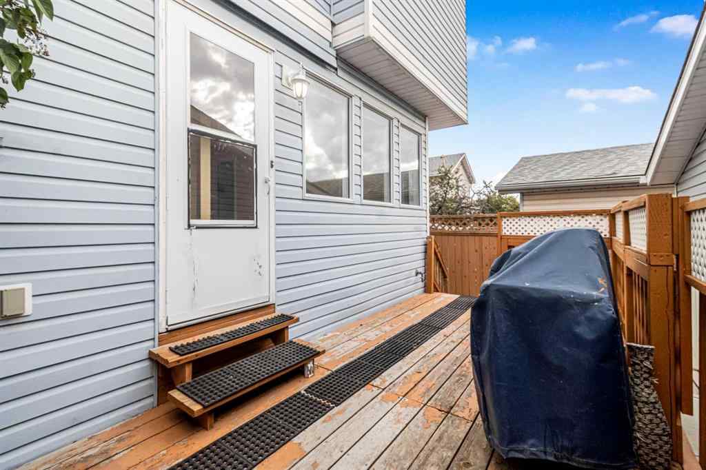 MLS® A2264523 - 265 Fresno Place NE in Monterey Park Calgary, Residential