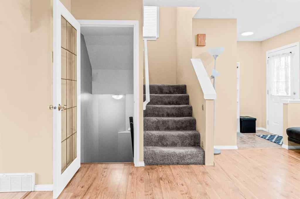 MLS® A2264523 - 265 Fresno Place NE in Monterey Park Calgary, Residential