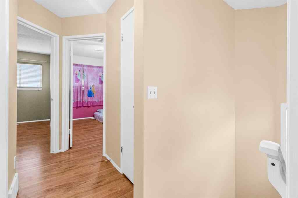 MLS® A2264523 - 265 Fresno Place NE in Monterey Park Calgary, Residential