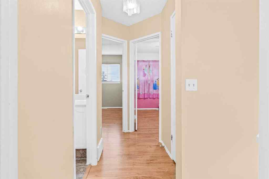 MLS® A2264523 - 265 Fresno Place NE in Monterey Park Calgary, Residential