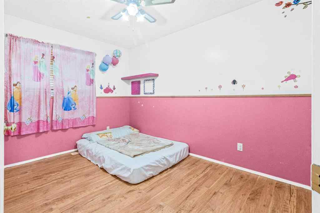 MLS® A2264523 - 265 Fresno Place NE in Monterey Park Calgary, Residential