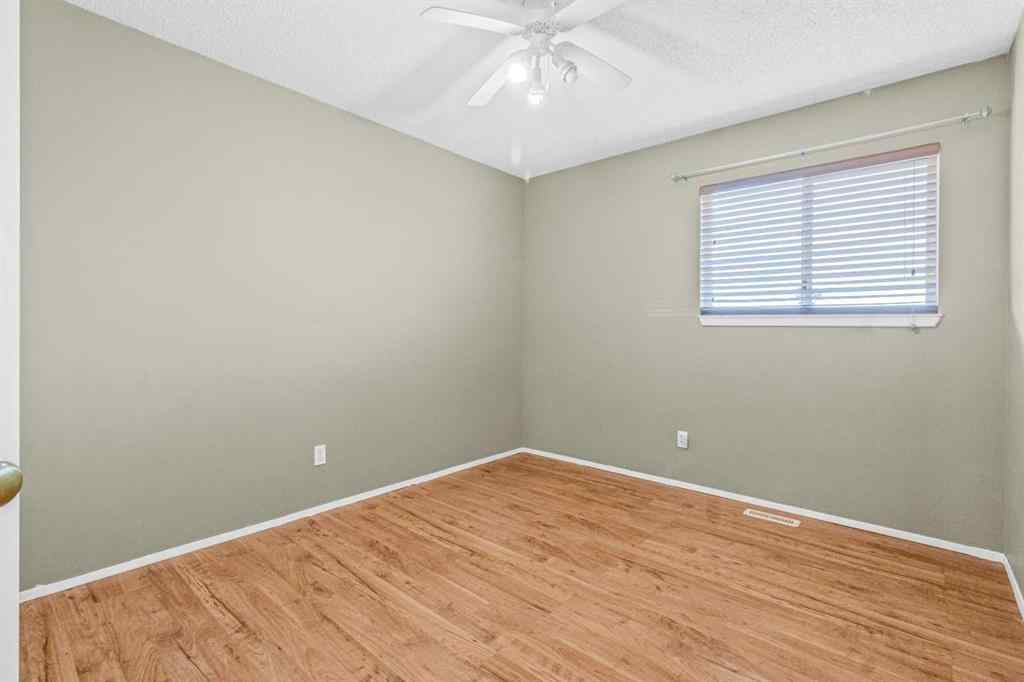 MLS® A2264523 - 265 Fresno Place NE in Monterey Park Calgary, Residential