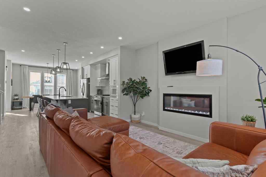 MLS® A2264524 - 34 Wolf Crescent  in Wedderburn Okotoks, Residential