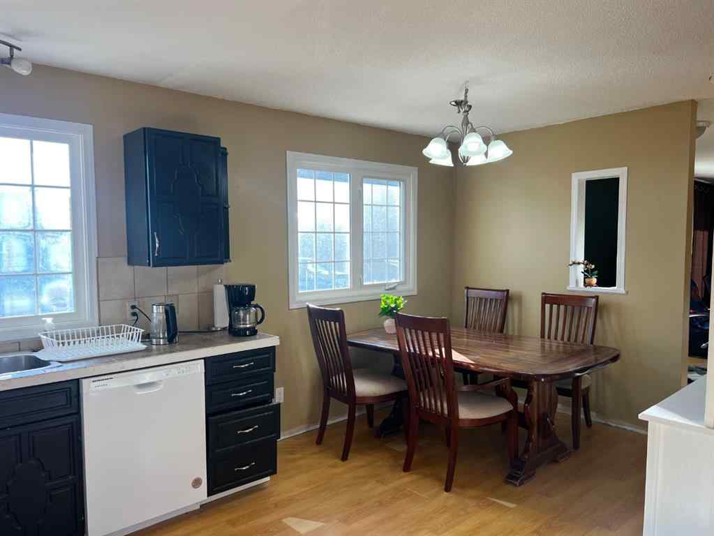 MLS® A2264525 - 48 Hunts Crescent  in Huntington Drumheller, Residential