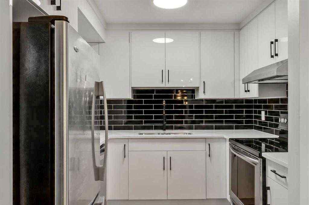 MLS® A2264526 - Unit #112 2720 Rundleson Road NE in Rundle Calgary, Residential