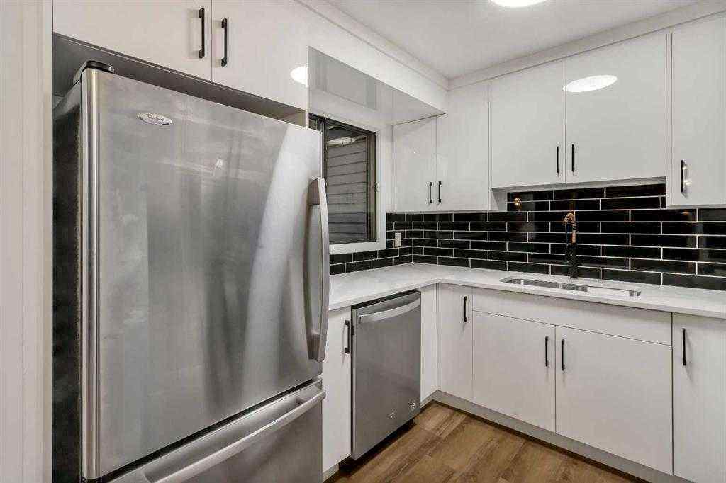 MLS® A2264526 - Unit #112 2720 Rundleson Road NE in Rundle Calgary, Residential