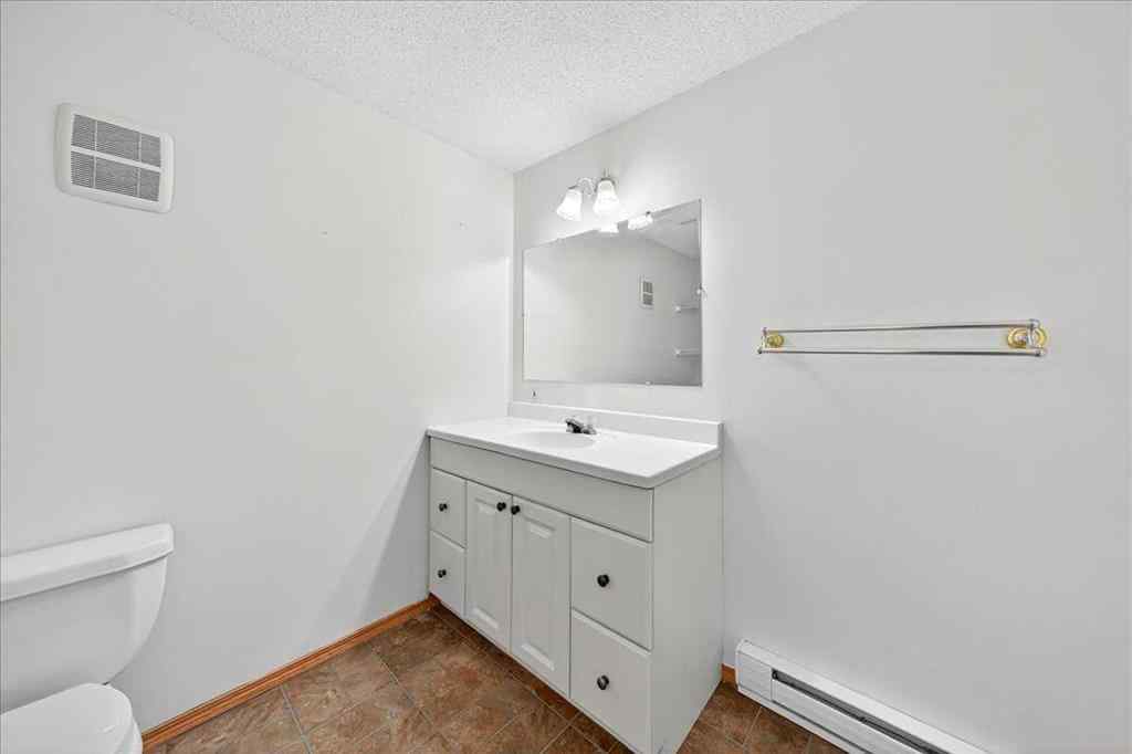 MLS® A2264528 - 50 Citadel Ridge Green NW in Citadel Calgary, Residential