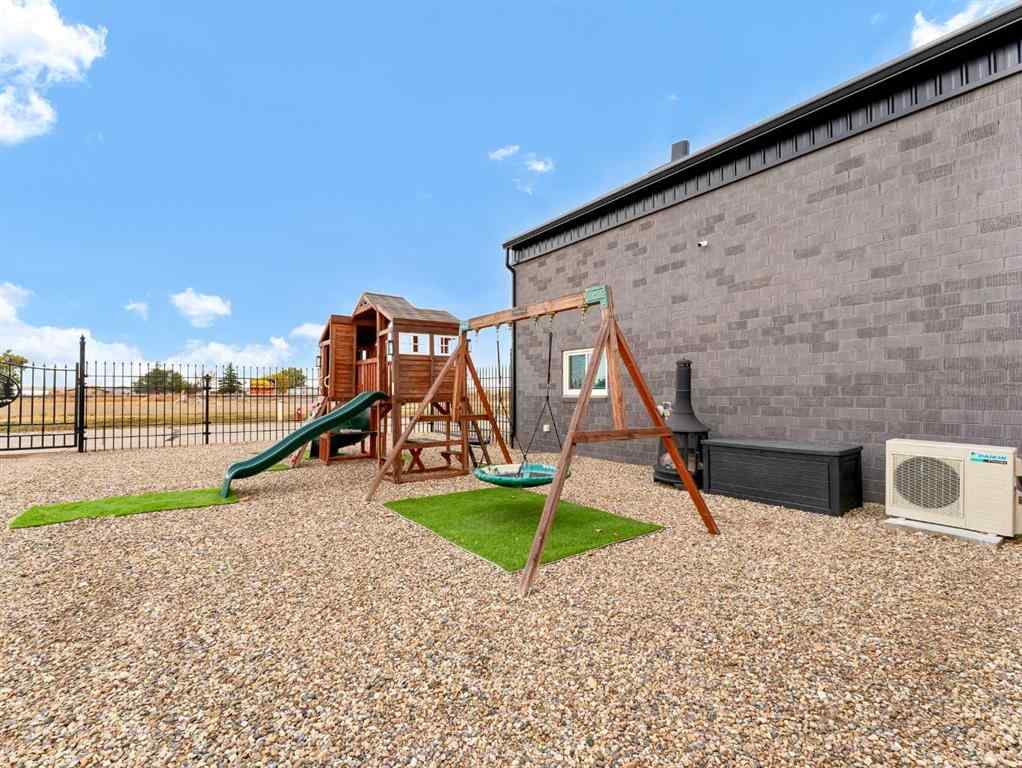 MLS® A2264529 - 133 South Railway Avenue  in NONE Irvine, Commercial