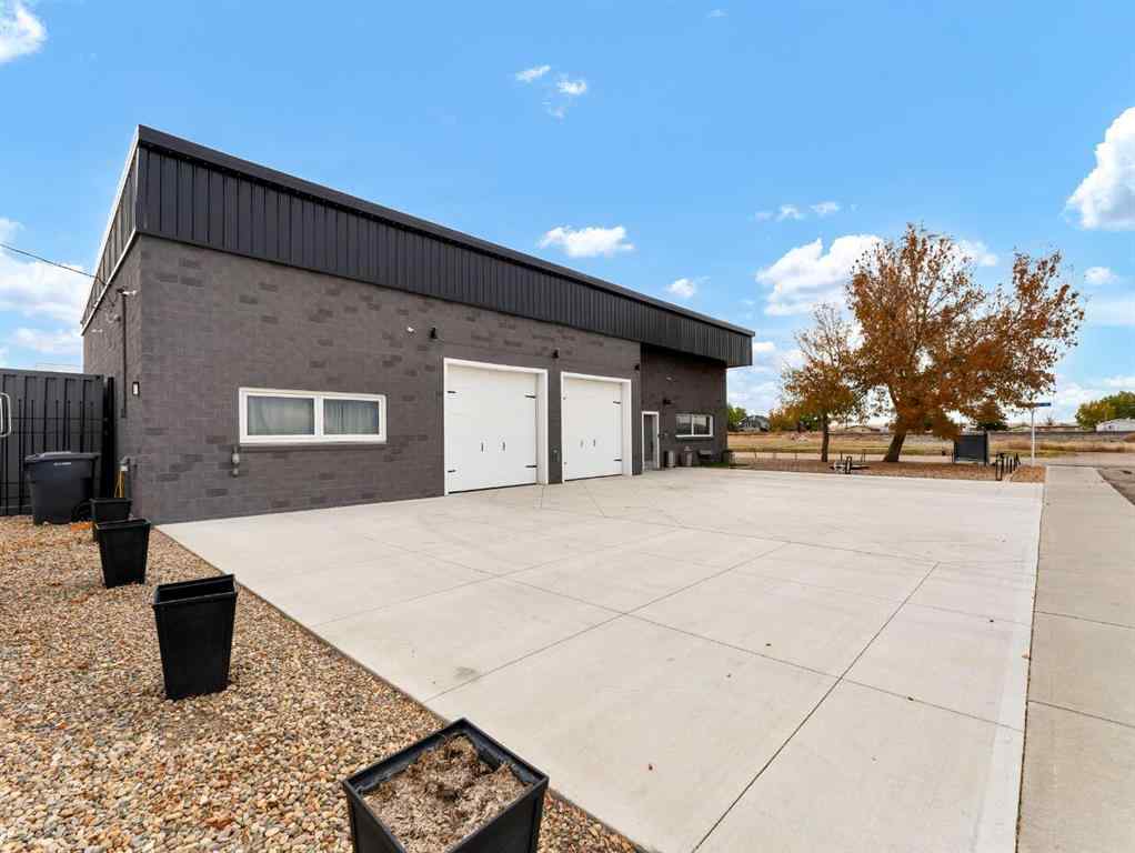 MLS® A2264529 - 133 South Railway Avenue  in NONE Irvine, Commercial