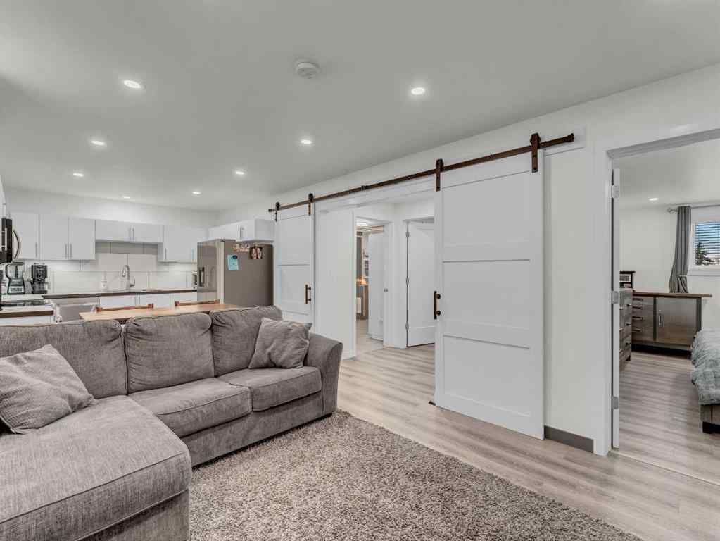 MLS® A2264529 - 133 South Railway Avenue  in NONE Irvine, Commercial