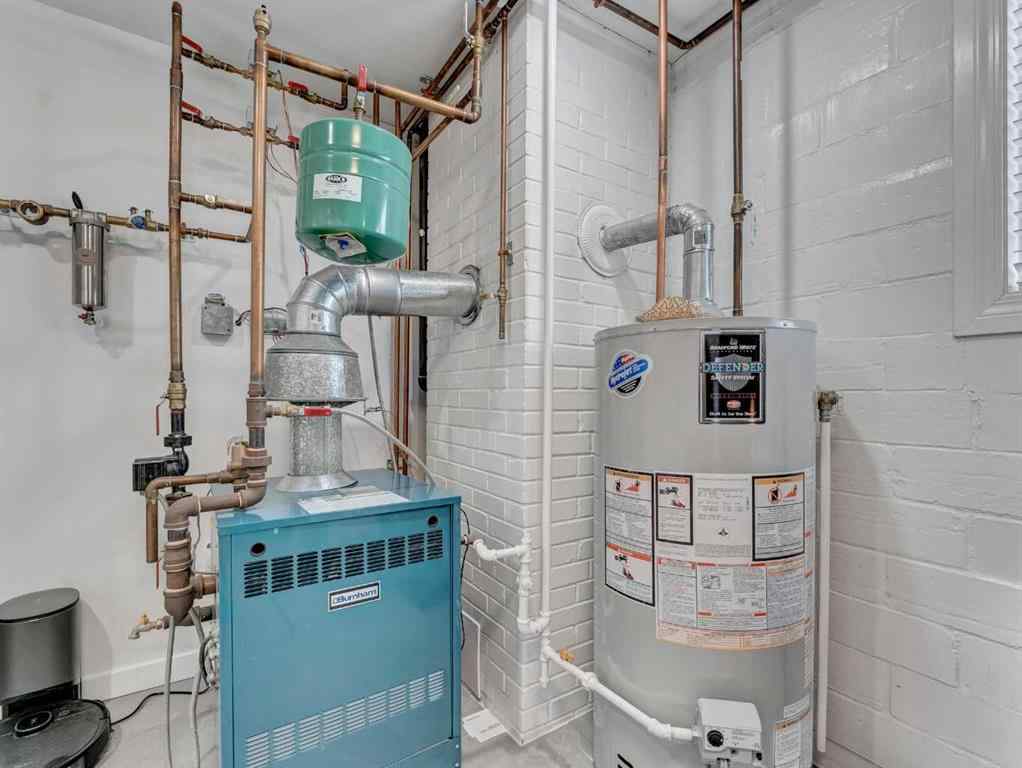 MLS® A2264529 - 133 South Railway Avenue  in NONE Irvine, Commercial