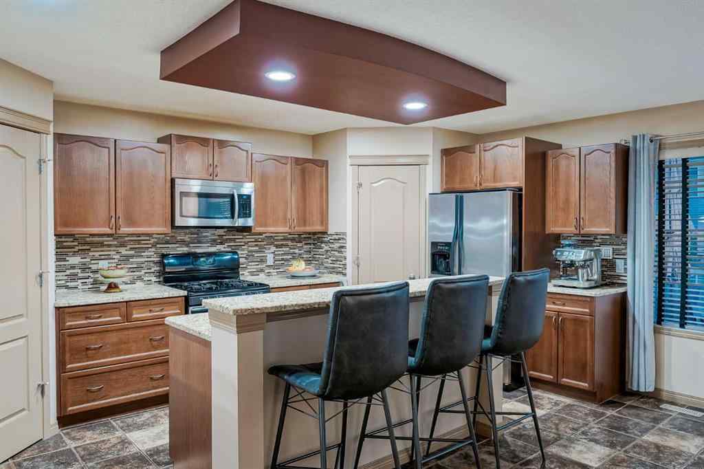 MLS® A2264531 - 126 Kincora Park NW in Kincora Calgary, Residential