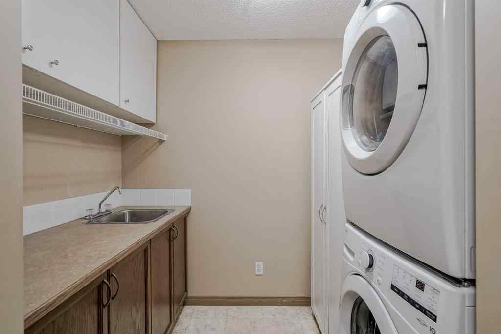 MLS® A2264531 - 126 Kincora Park NW in Kincora Calgary, Residential