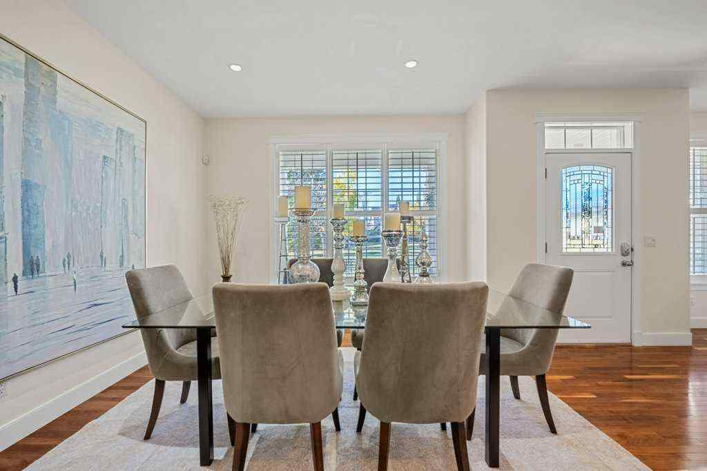 MLS® A2264532 - 24 Ypres Mews SW in Garrison Woods Calgary, Residential