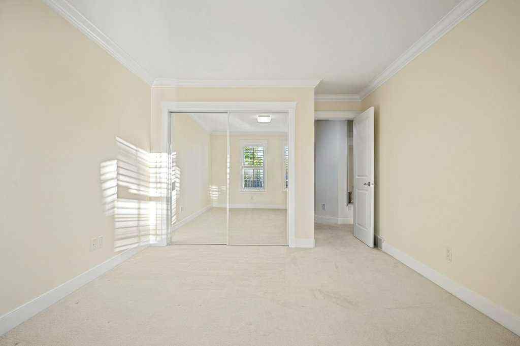 MLS® A2264532 - 24 Ypres Mews SW in Garrison Woods Calgary, Residential