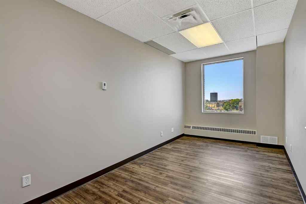MLS® A2264536 - Unit #403, 404 9728 101 Avenue  in Central Business District Grande Prairie, Commercial