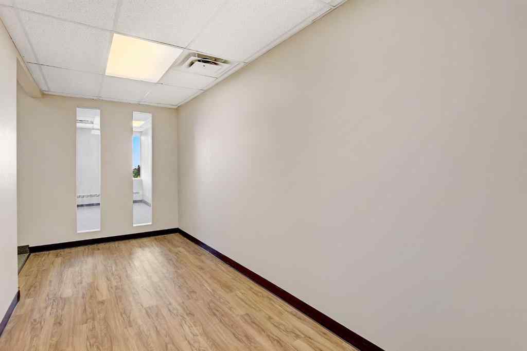 MLS® A2264536 - Unit #403, 404 9728 101 Avenue  in Central Business District Grande Prairie, Commercial