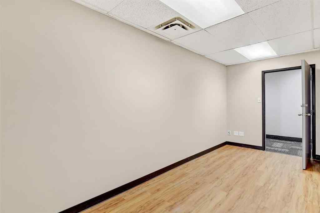 MLS® A2264536 - Unit #403, 404 9728 101 Avenue  in Central Business District Grande Prairie, Commercial