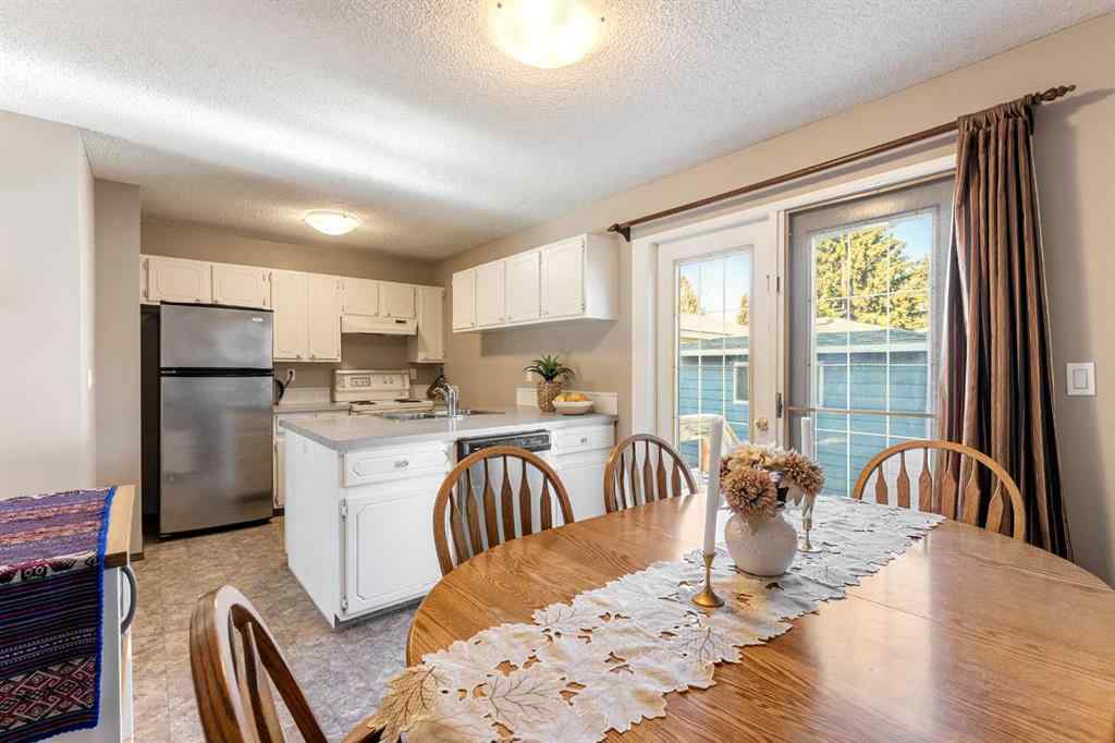 MLS® A2264538 - 508 Queensland Place SE in Queensland Calgary, Residential