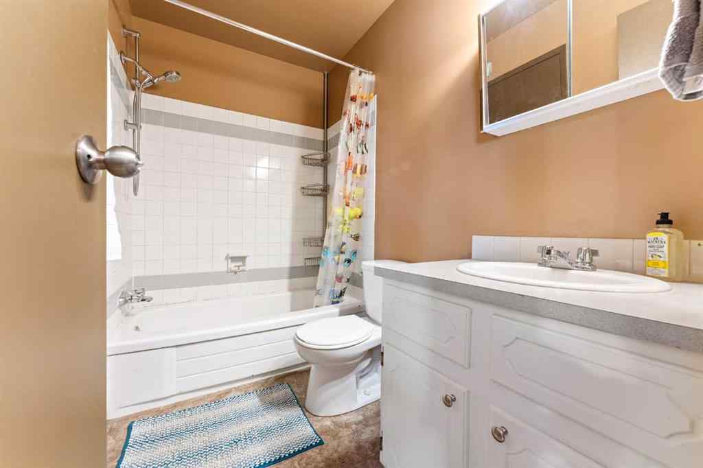 MLS® A2264538 - 508 Queensland Place SE in Queensland Calgary, Residential