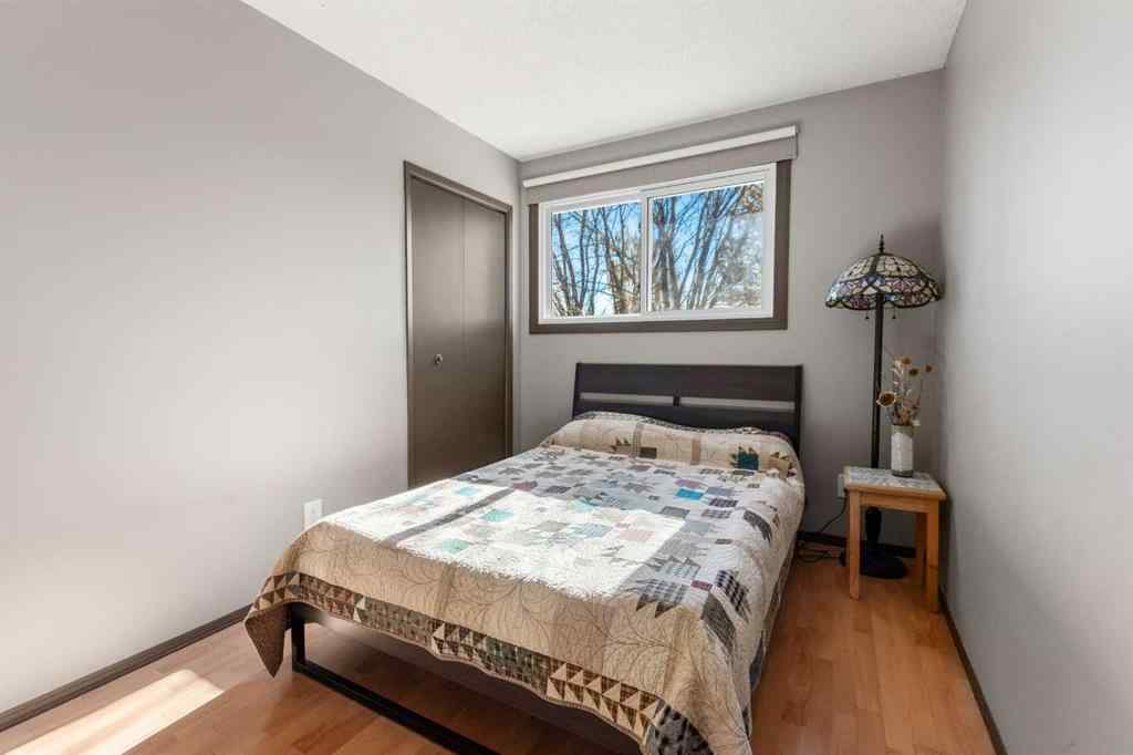 MLS® A2264538 - 508 Queensland Place SE in Queensland Calgary, Residential
