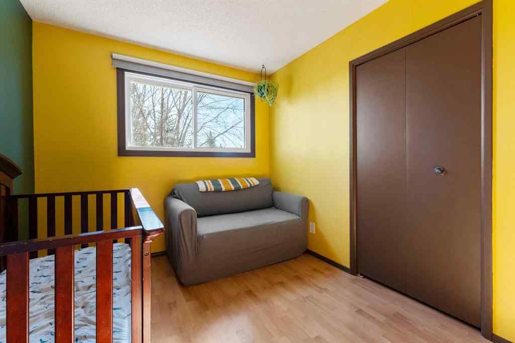 MLS® A2264538 - 508 Queensland Place SE in Queensland Calgary, Residential