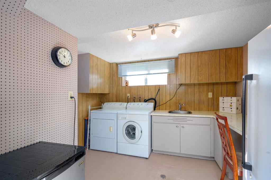 MLS® A2264541 - 2026 41 Street SE in Forest Lawn Calgary, Residential