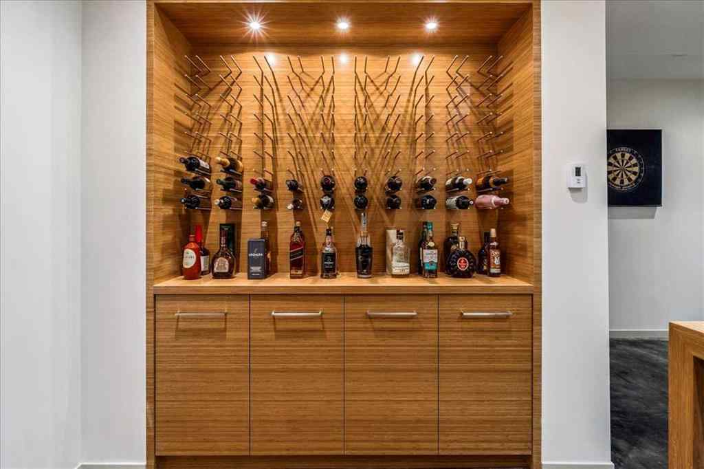 MLS® A2264544 - 374 Discovery Ridge Way SW in Discovery Ridge Calgary, Residential